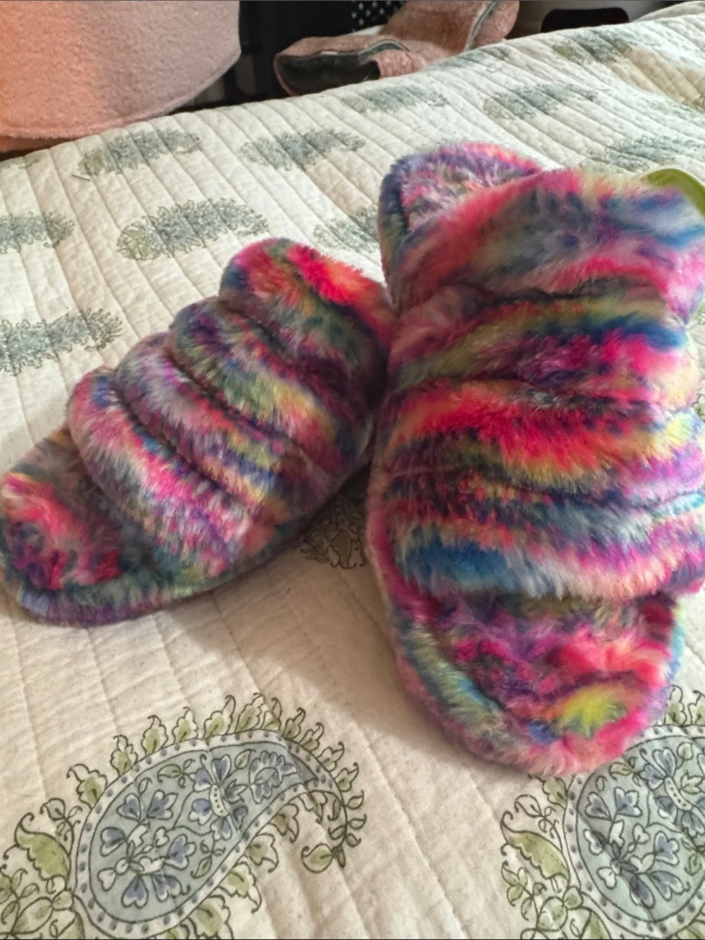 UGG Rainbow Fuzzy Kids Slippers in Bright Multicolor